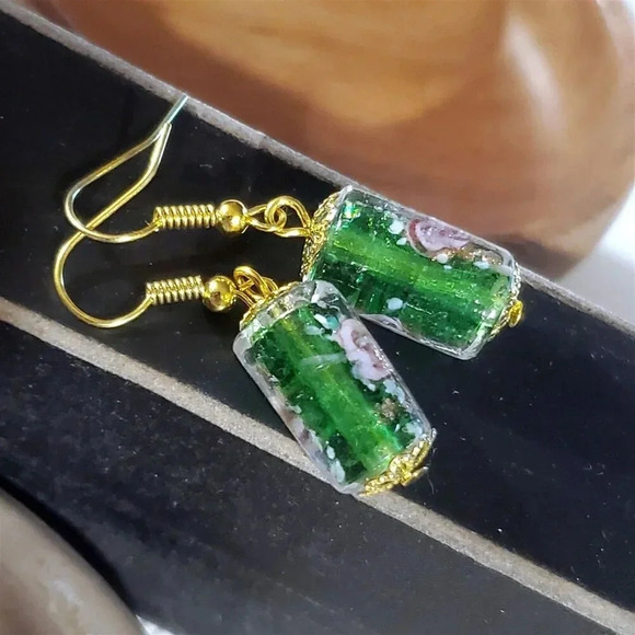 Green Murano Lampwork Glass Vintage Beads with Flower Inside Earrings - Picture 8 of 11